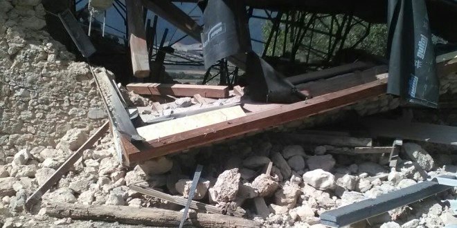 Nuove scosse, un altro paese cancellato: caduto anche il campanile a San Pellegrino