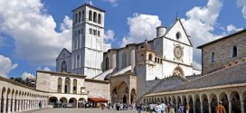 Stop al traffico indisciplinato nel centro storico di Assisi