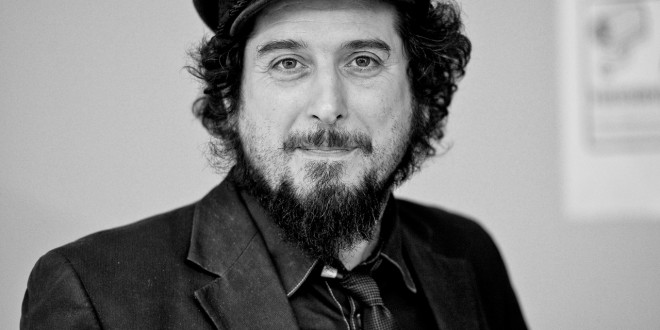 Vinicio Capossela in tour con le “Canzoni della Cupa”