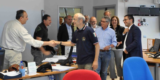 Terremoto, sopralluogo di Errani nelle zone colpite: “I cittadini si aspettano risposte”