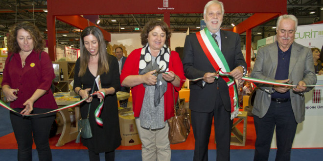 Inaugurata la terza edizione di “Fa’ la cosa giusta”: fino a domenica eventi e mostra-mercato con il meglio dei prodotti e servizi per una vita all’insegna del benessere