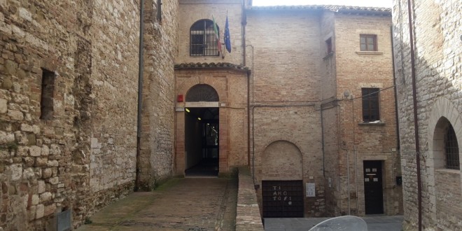 Terremoto, la Provincia: “Le scuole hanno retto il colpo”. Da lunedì nove classi del “Pieralli” ad Elce