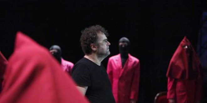 Un dissacrante, corsaro “Vangelo”