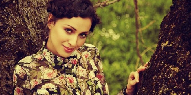 Syria torna in Umbria con lo spettacolo di teatro-canzone “Bellissime”