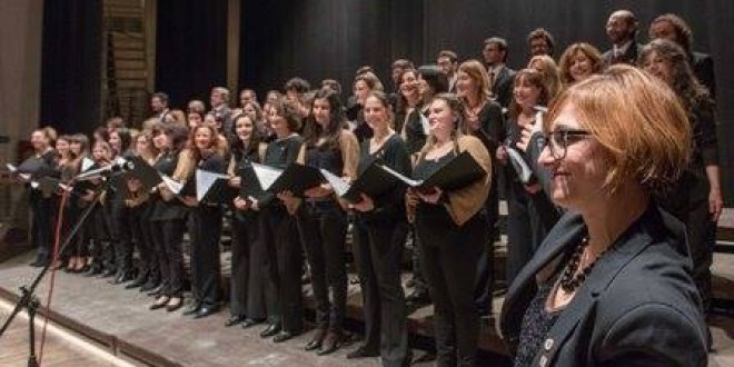 Il coro dell’Università degli Studi di Perugia offre alla città il suo omaggio di Natale