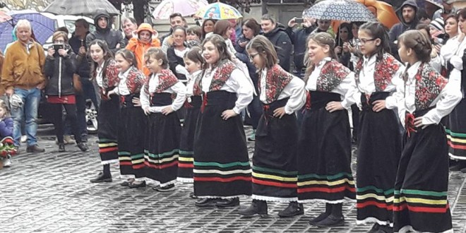 Fabro in festa con il “Cantamaggio”