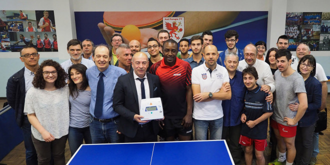 Perugia sempre più cardioprotetta: defibrillatori donati al centro comunale Tennistavolo e alla frazione di Montebello