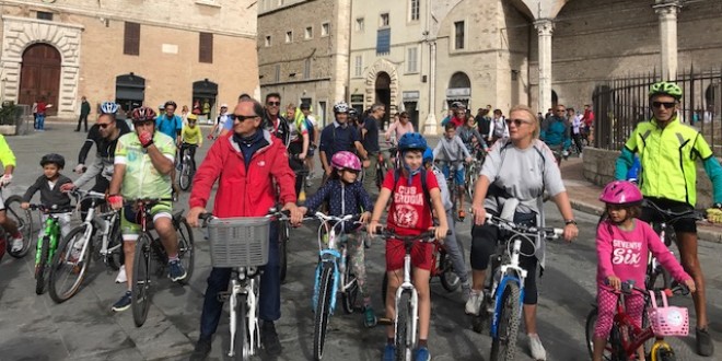 Settimana europea della mobilità, ieri il “tour” alla scoperta di Perugia in bicicletta