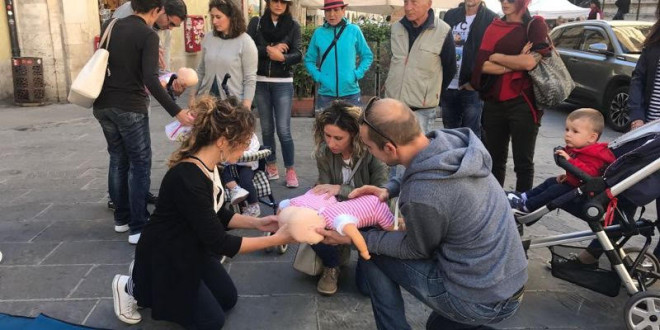 Oltre 500 persone all’iniziativa “Una manovra per la vita”