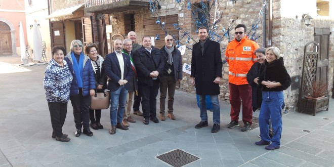 Castiglione del Lago, bilancio “sotto l’albero” per “Azzurro per l’ospedale”